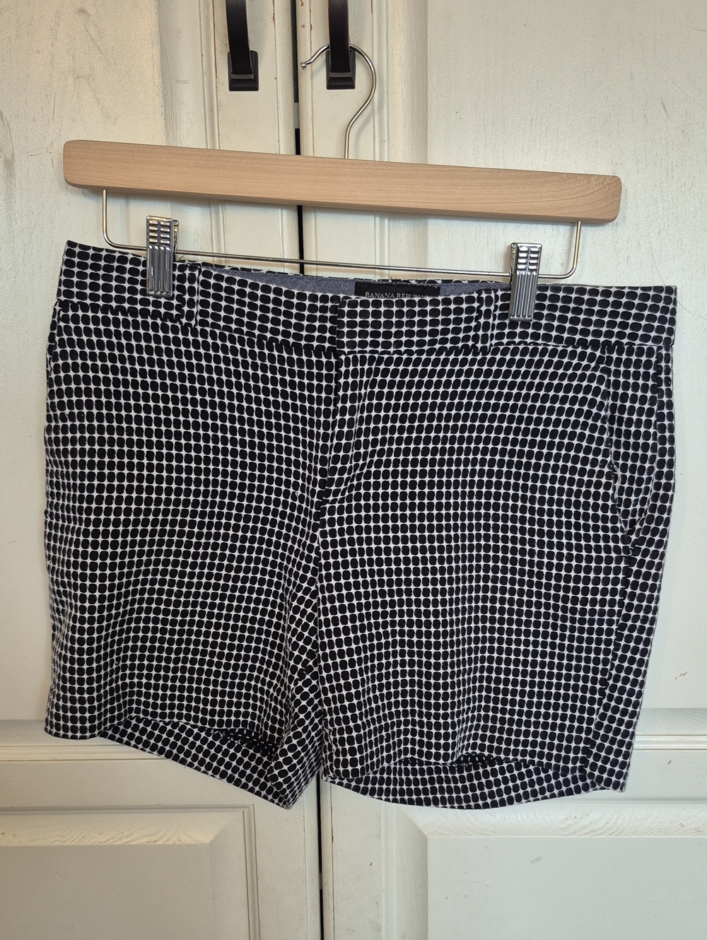 Banana Republic Black & White Grid-Print Women's Shorts